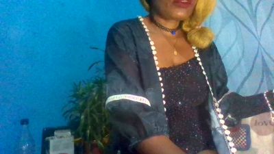 avrilas live cam on Cam4
