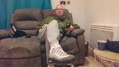 awsomecock30 live cam on Cam4