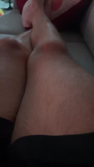 axel9919 live cam on Cam4