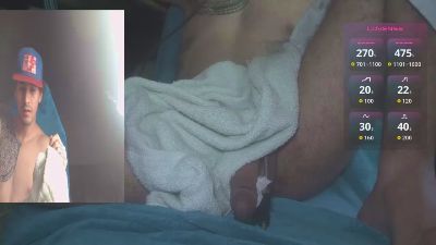 axel_AG live cam on Cam4