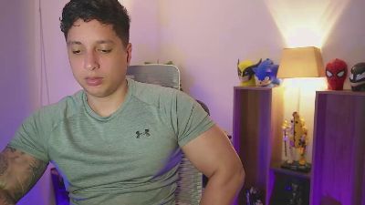axel_appolo live cam on Cam4