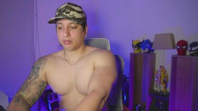 axel_appolo live cam on Cam4