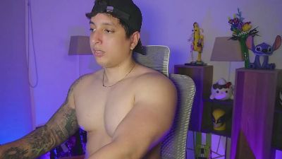 axel_appolo live cam on Cam4