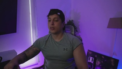 axel_appolo live cam on Cam4