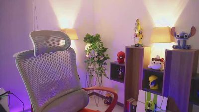 axel_appolo live cam on Cam4