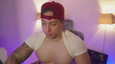 axel_appolo live cam on Cam4