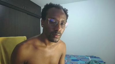 axel_rios_ live cam on Cam4