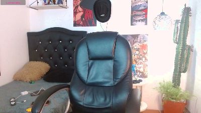 axel_rose20 live cam on Cam4