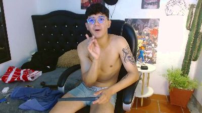 axel_rose20 live cam on Cam4