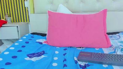 axel_tonny3 live cam on Cam4