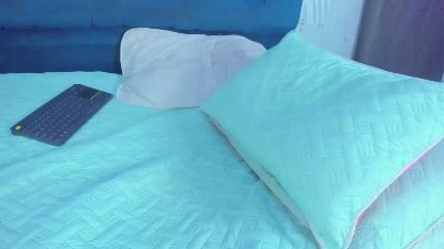 axel_tonny3 live cam on Cam4