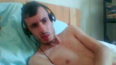 axelairou live cam on Cam4