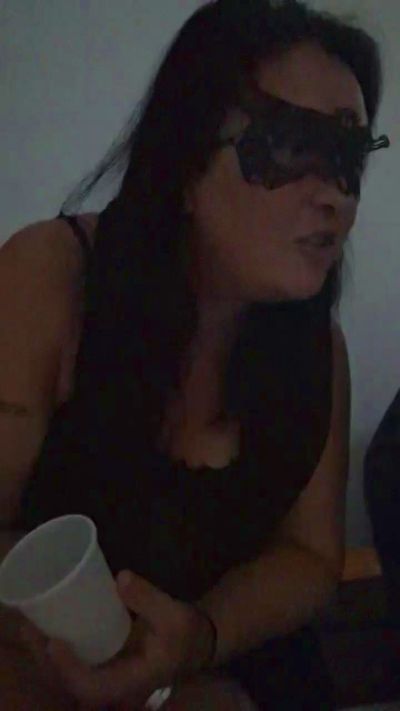 axell58 live cam on Cam4
