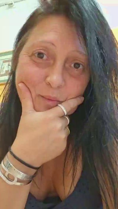 axell58 live cam on Cam4