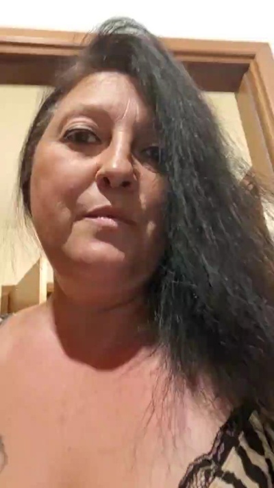 axell58 live cam on Cam4