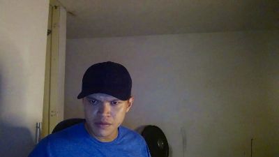 axeltrain live cam on Cam4