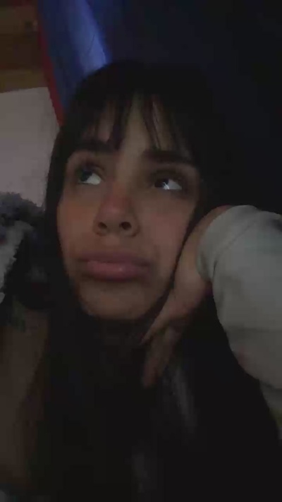 aye225 live cam on Cam4