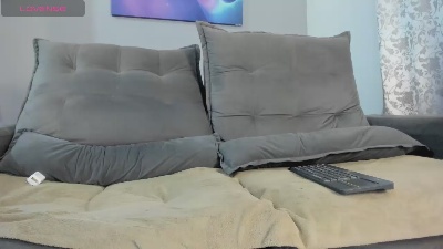 ayjeeem live cam on Cam4