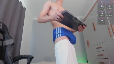 ayjeeem live cam on Cam4
