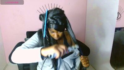 aylany_brunett live cam on Cam4