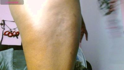aylany_brunett live cam on Cam4