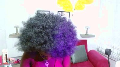 aylany_brunett live cam on Cam4