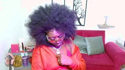 aylany_brunett live cam on Cam4