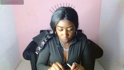 aylany_brunett live cam on Cam4