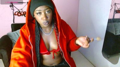 aylany_brunett live cam on Cam4