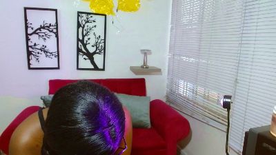 aylany_brunett live cam on Cam4