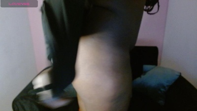 aylany_brunett live cam on Cam4