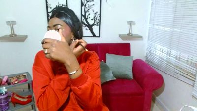 aylany_brunett live cam on Cam4