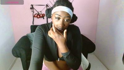 aylany_brunett live cam on Cam4