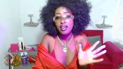 aylany_brunett live cam on Cam4