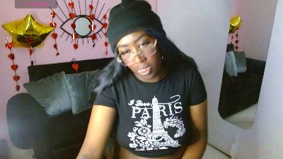 aylany_brunett live cam on Cam4