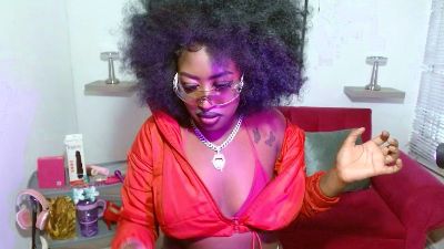 aylany_brunett live cam on Cam4