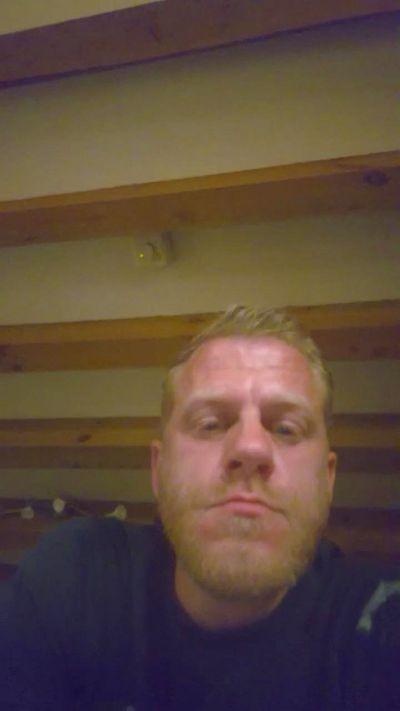 azzad86 live cam on Cam4
