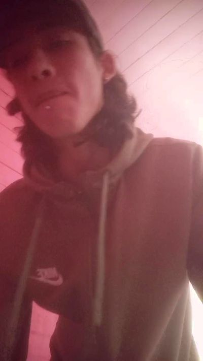 b1gjhon live cam on Cam4