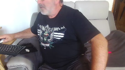 babacool95 live cam on Cam4