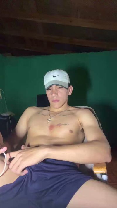 babyface21CM live cam on Cam4