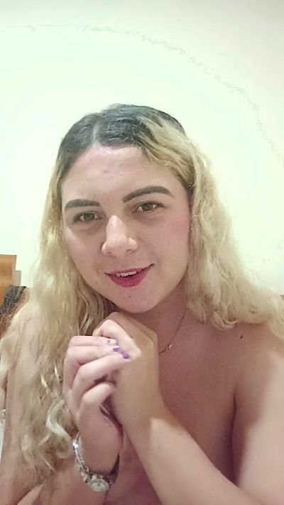 babylina720 live cam on Cam4