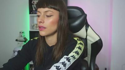 babypinkcatlive live cam on Cam4