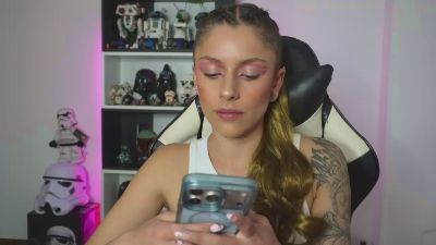 babypinkcatlive live cam on Cam4
