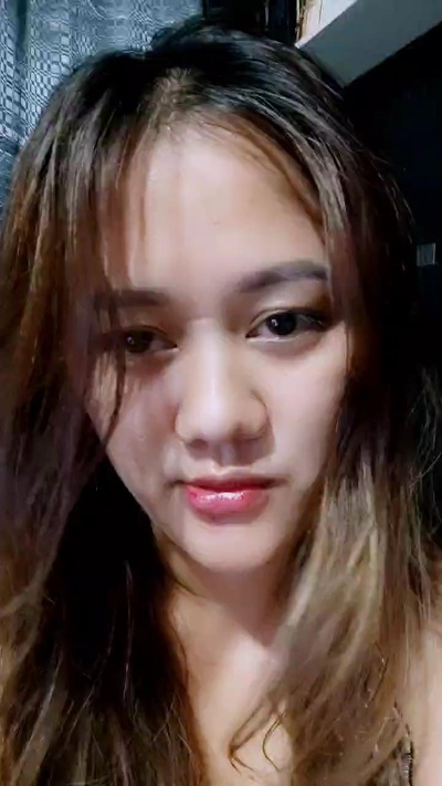babyrooosy live cam on Cam4