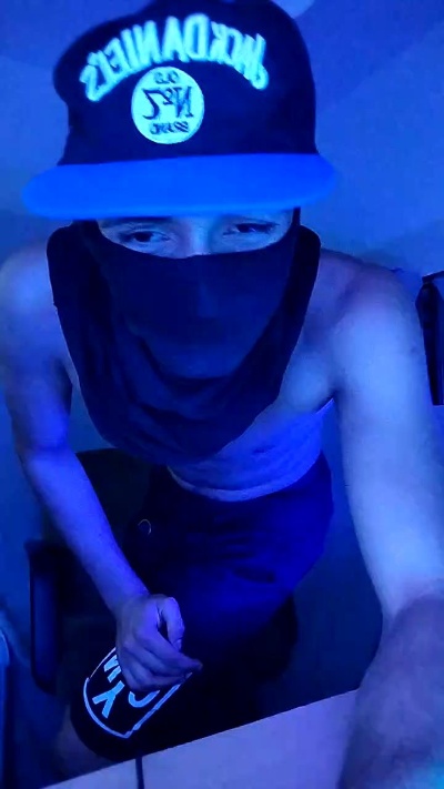 babysecret4 live cam on Cam4