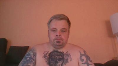 badboy46 live cam on Cam4