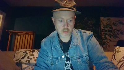 badger69696969 live cam on Cam4