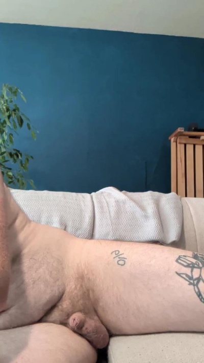 badger69696969 live cam on Cam4