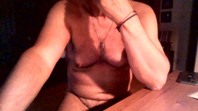 baerenkerl01 live cam on Cam4