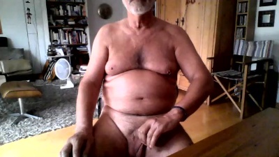 baerenkerl01 live cam on Cam4